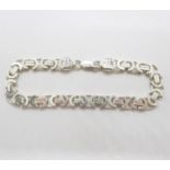 Extra long gent's bracelet 9.5" byzantine links parrot fastener 27.4g