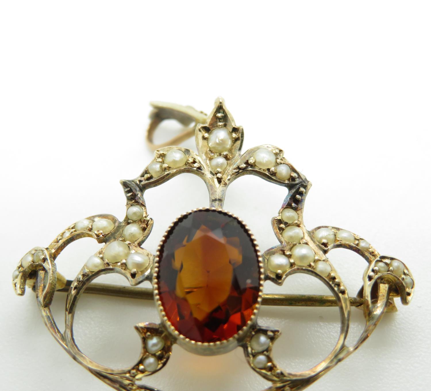Victorian 9ct gold citrine and pearl brooch pendant C1890 - Image 3 of 4