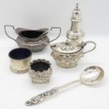 Collection of silver pieces 283g including liners