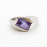 9ct gold ring white gold and amethyst 2.9g size L