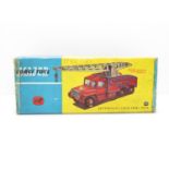 Corgi Chipperfield's circus crane truck number 1121 good condition boxed