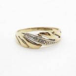 9ct gold 1.8g ring size O