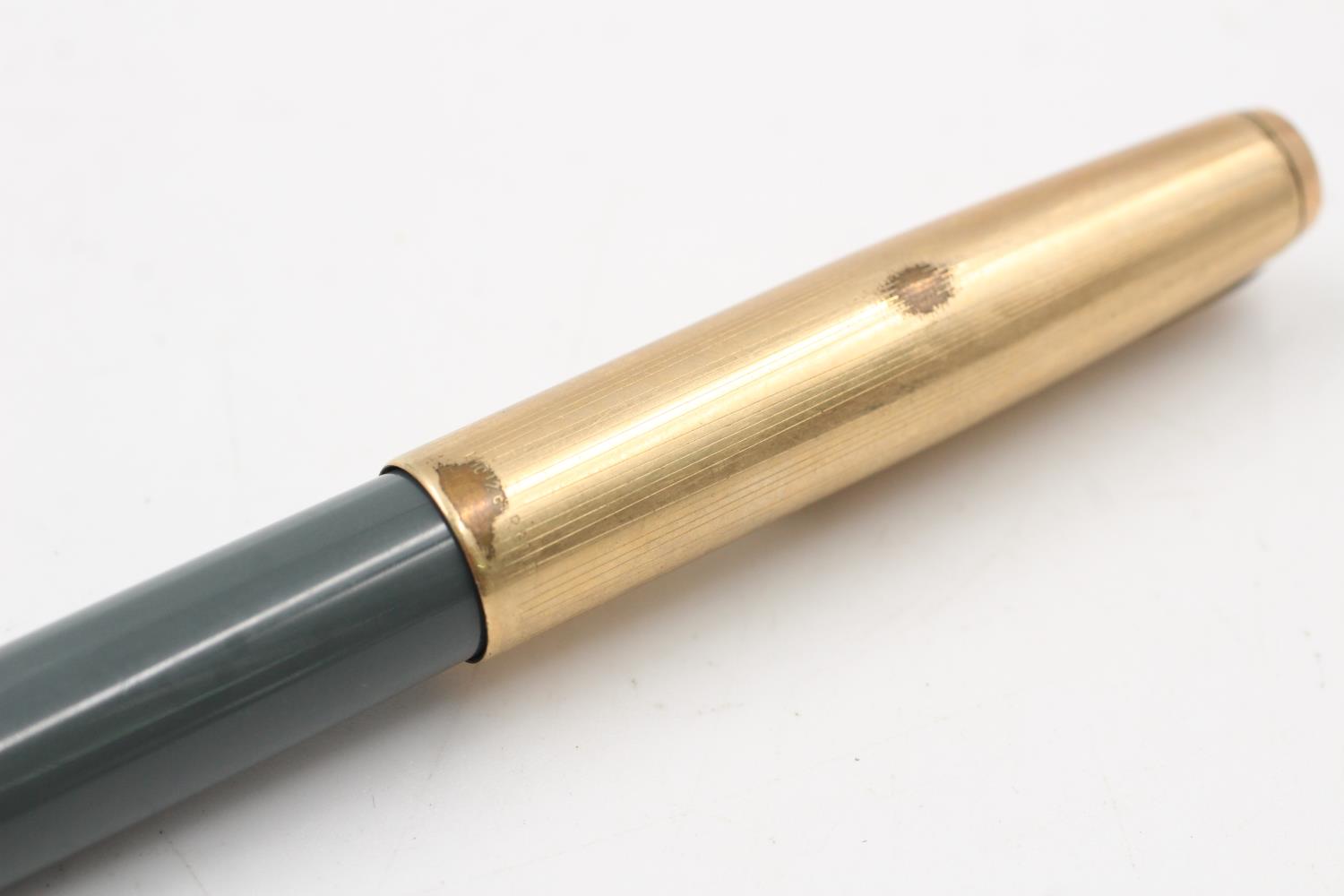 Vintage PARKER 51 Grey FOUNTAIN PEN w/ Rolled Gold Cap WRITING - Image 7 of 7