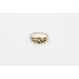 vintage 9ct gold peridot set ring 2.5g Size L