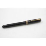 Vintage WATERMAN W2 Black FOUNTAIN PEN w/ 14ct Gold Nib WRITING