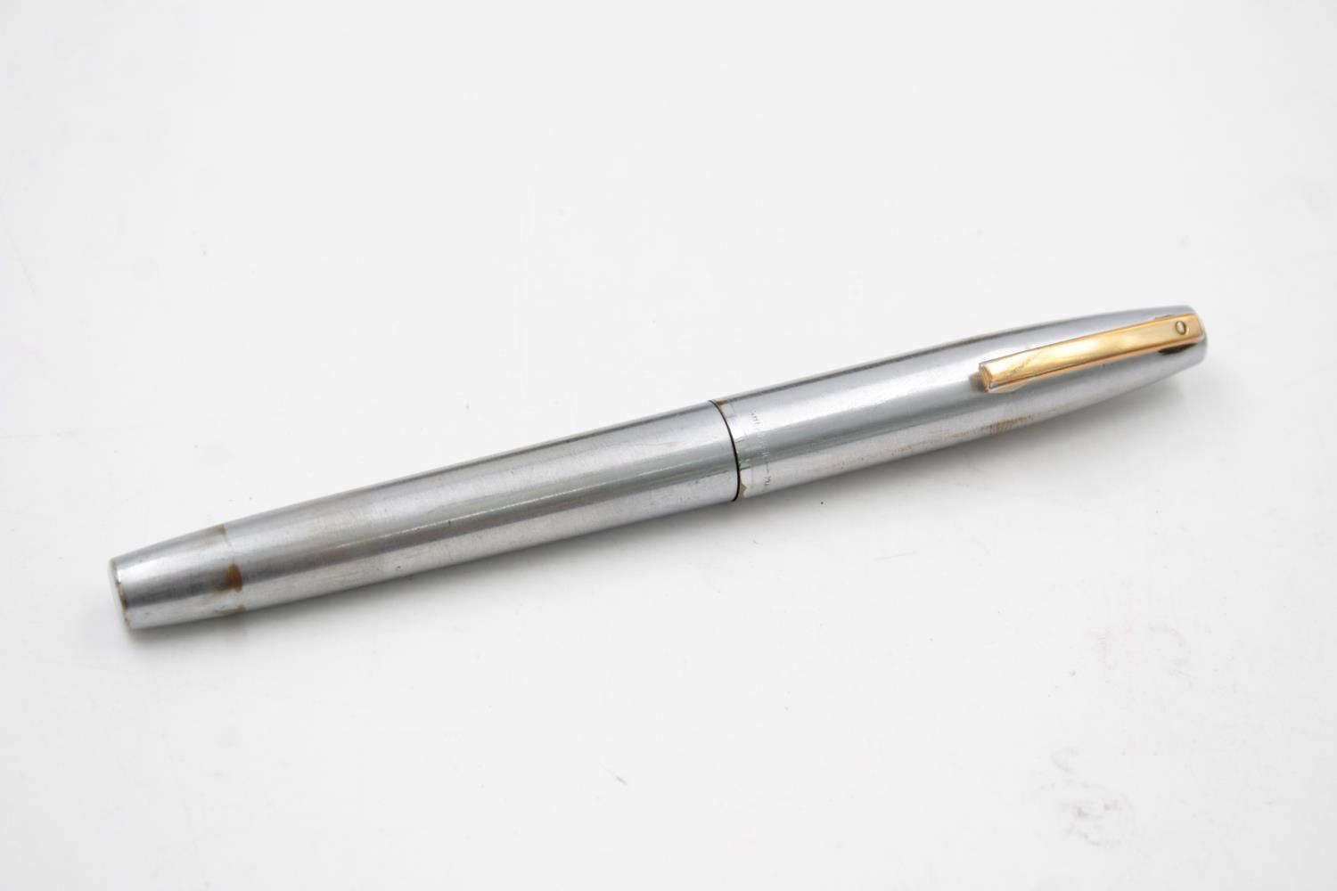 Vintage SHEAFFER Imperial Brushed Steel FOUNTAIN PEN w/ 14ct Gold Nib WRITING - Image 2 of 8