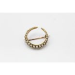 True vintage 22ct Gold crescent moon, pearl brooch 4.1g