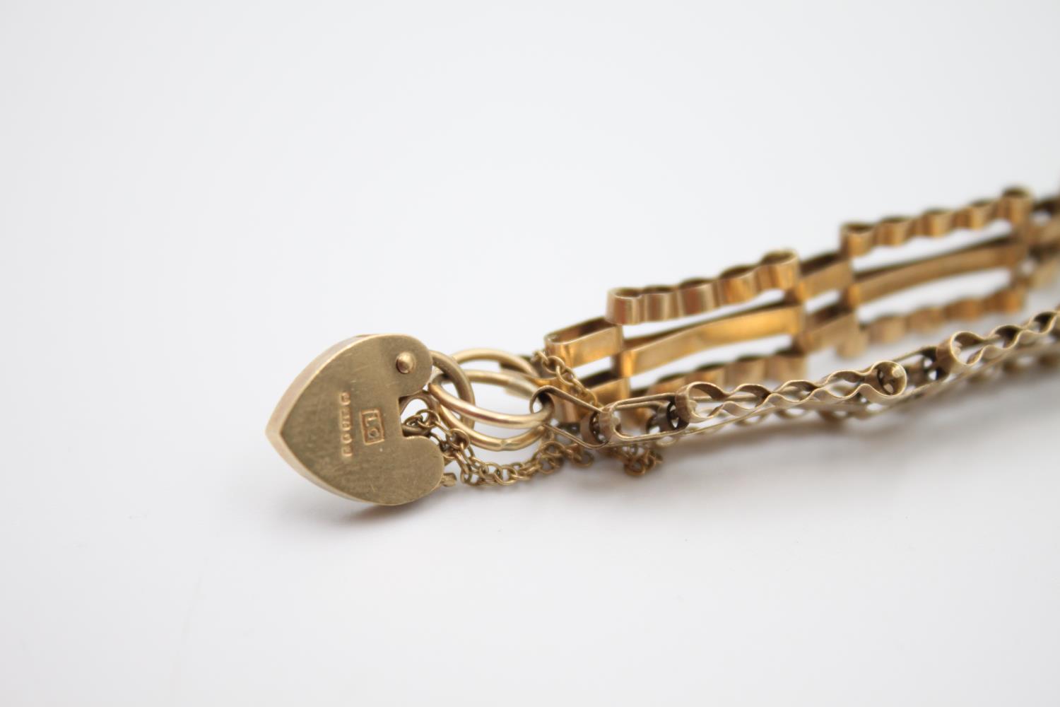 vintage 9ct gold ornate gate bracelet with heart padlock clasp 6g - Image 3 of 4