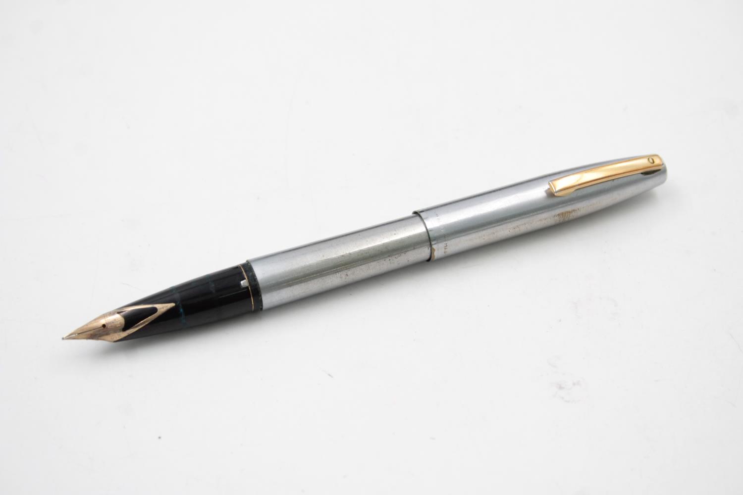 Vintage SHEAFFER Imperial Brushed Steel FOUNTAIN PEN w/ 14ct Gold Nib WRITING - Image 3 of 8