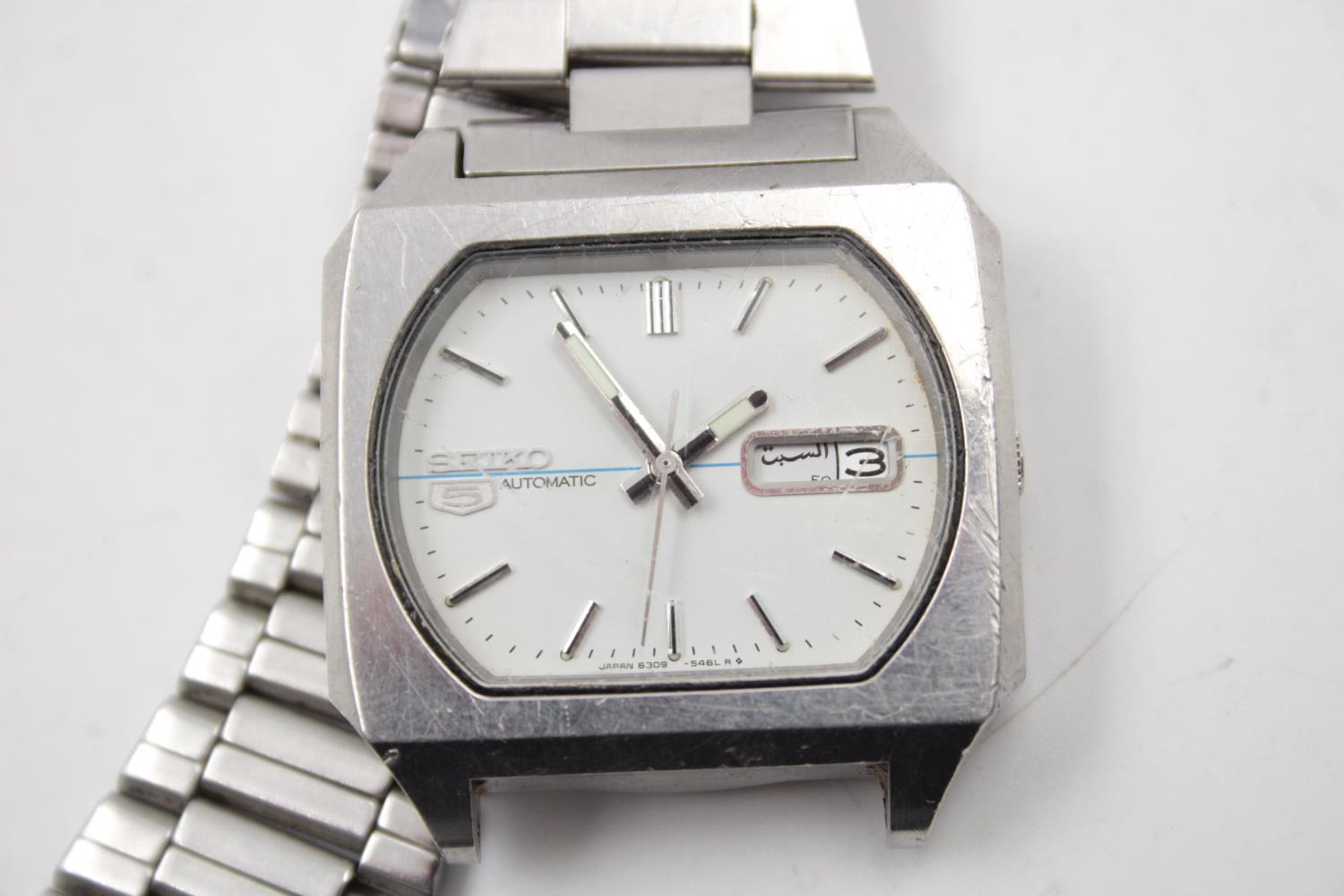 2 x Vintage c.1970's Gents WRISTWATCHES Hand-Wind & Automatic Inc Memostar Alarm - Image 8 of 10