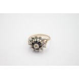 9ct gold diamond & sapphire dress ring 3g Size O