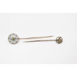 2 x antique 9ct gold stick pins inc peridot, pearl, button motif 3.2g