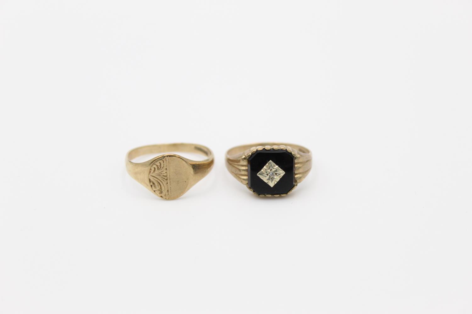 2 x vintage 9ct gold signet rings inc diamond, black onyx 4.2g Size P & O