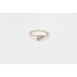 15ct Gold diamond detail bypass ring 1.4g Size O