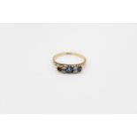 Vintage 18ct Gold diamond & sapphire ring *one sapphire missing 2.4g Size O