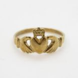 9ct gold early Claddagh ring 1.1g size I