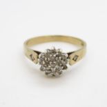 9ct gold and diamond ring 2.1g size N