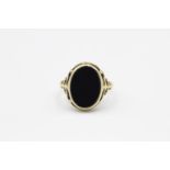gold antique onyx signet ring size H 2.7g