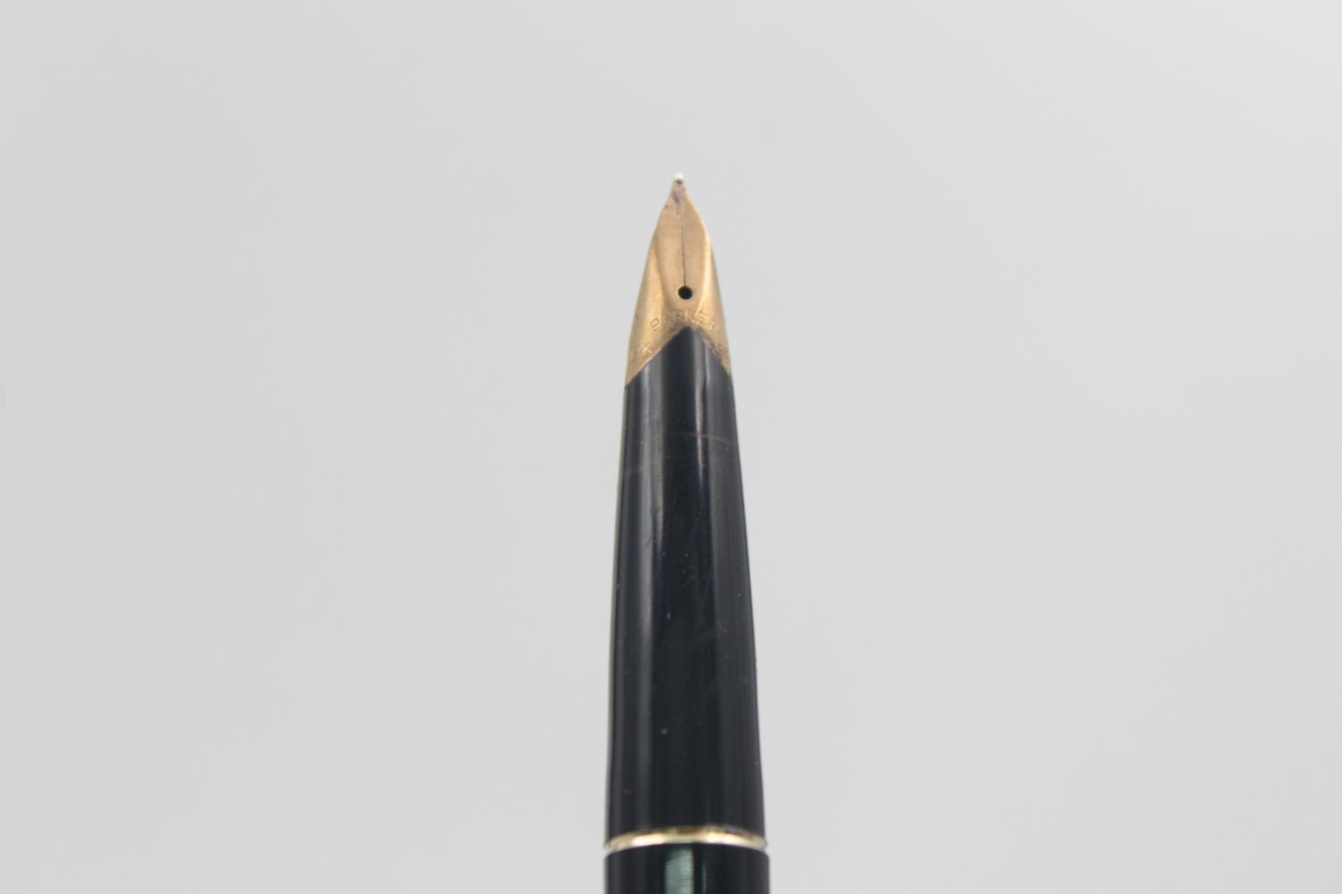 Vintage PARKER 65 Black FOUNTAIN PEN w/ Rolled Gold Cap WRITING Boxed - Image 3 of 7