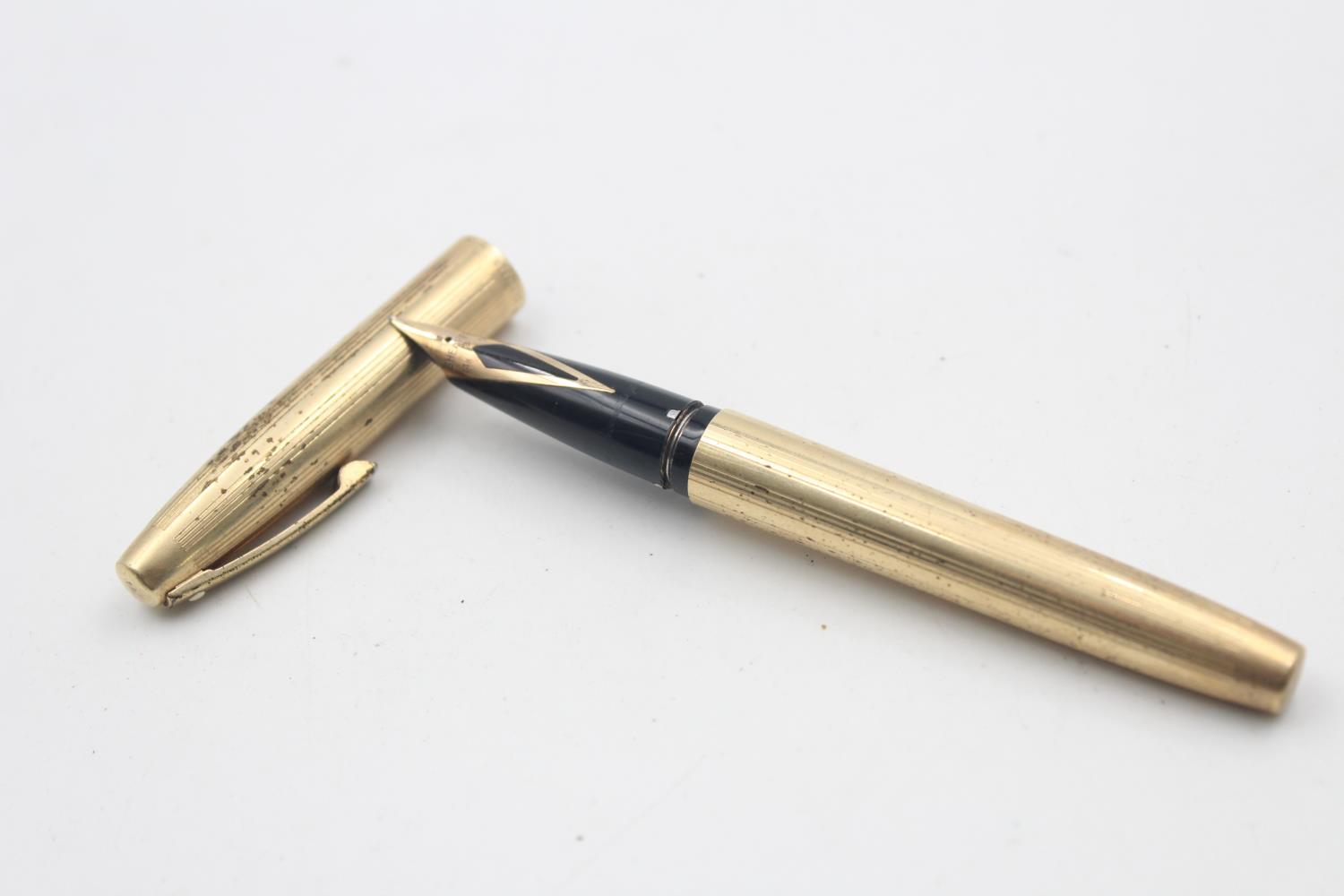 Vintage SHEAFFER Imperial Rolled Gold FOUNTAIN PEN w/ 14ct Gold Nib WRITING 24g