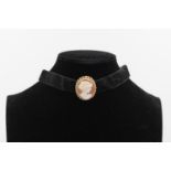 9ct Gold detail shell cameo slider choker necklace