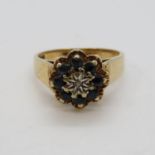 9ct gold ring with diamonds size N 4.3g