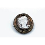 14ct gold antique ornate cameo brooch