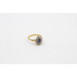 18ct Gold Vintage Sapphire & Quartz Halo Ring (4.5g) Size P