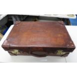 Excellent condition 28" x 18" x 8" leather and brass travel case with secure 5 lever locks - very
