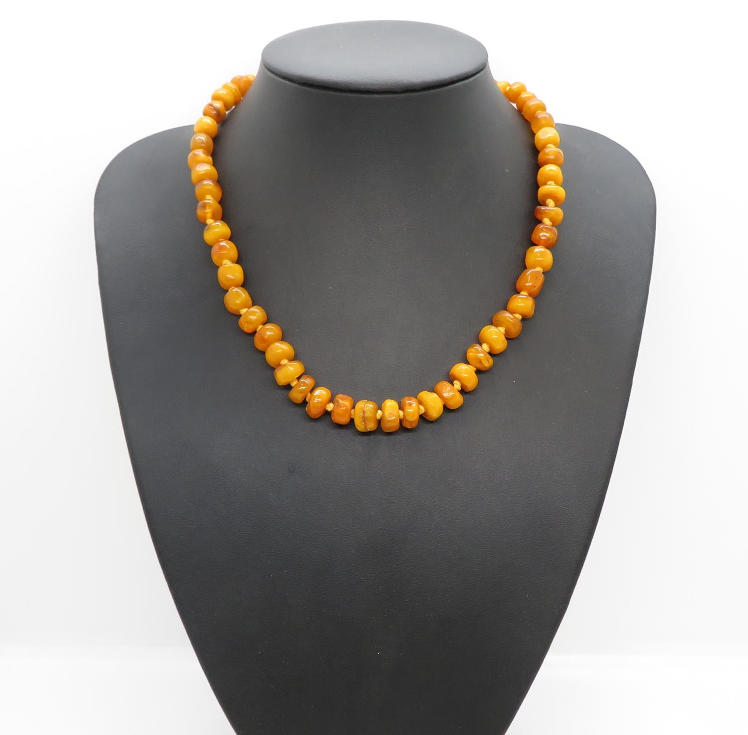 Set of butterscotch amber beads 19g