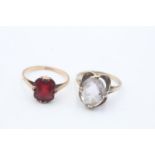 2 x 9ct gold vintage gemstone solitaire dress rings inc. rock quartz & paste (4.9g) Size N and