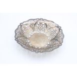 Vintage Hallmarked 1933 Birmingham STERLING SILVER Bon Bon Dish / Bowl (93g)