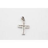 9ct white gold diamond set cross pendant (1.5g)