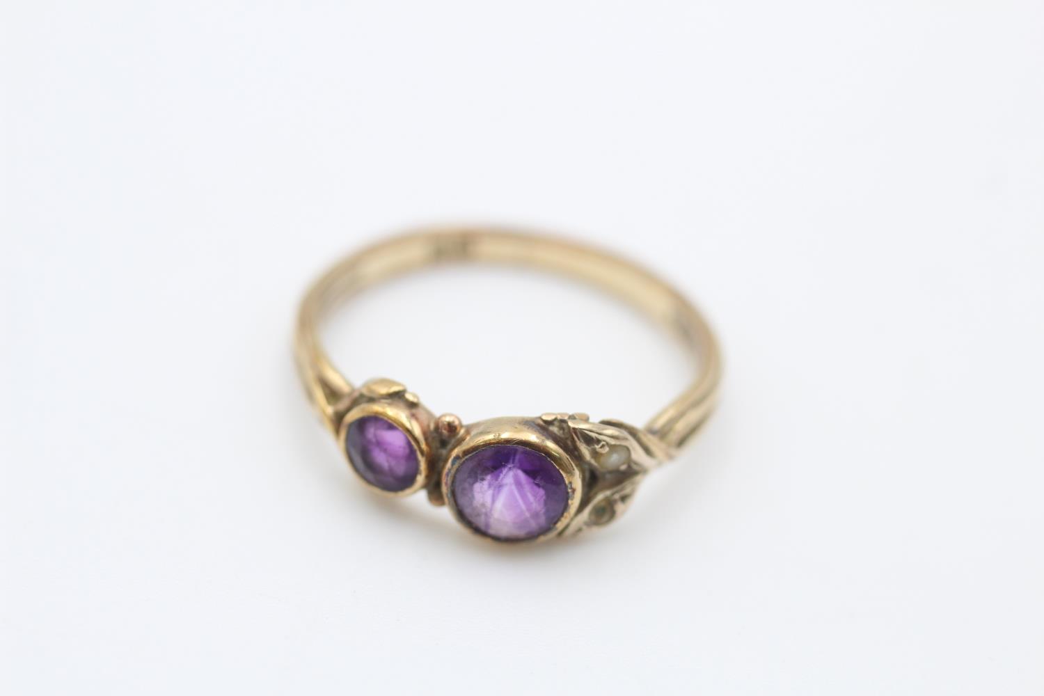 9ct gold amethyst & seed pearl dress ring (2g) Size M