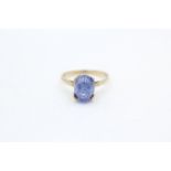 9ct gold tanzanite cabochon solitaire ring (3.2g) Size O