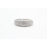 9ct white gold clear gemstone pave ring (3.3g) Size O