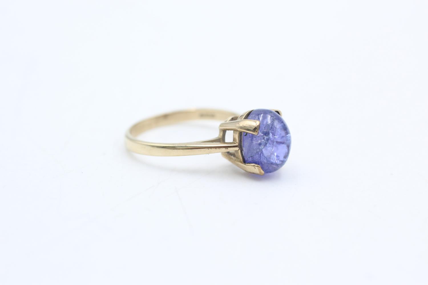 9ct gold tanzanite cabochon solitaire ring (3.2g) Size O - Image 5 of 5