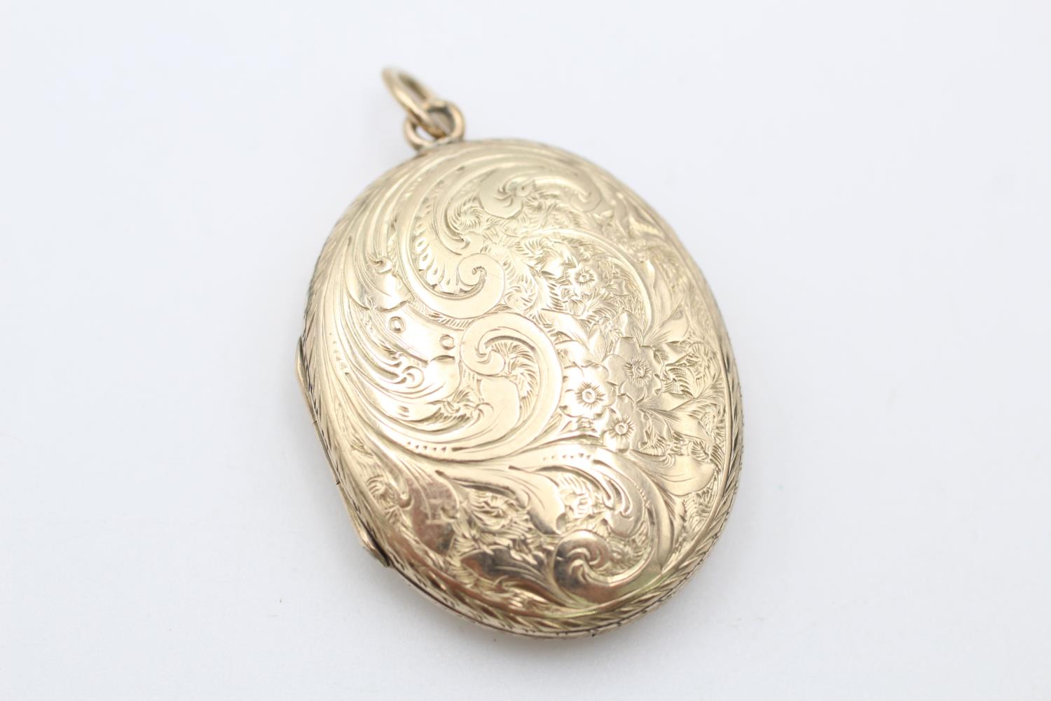 9ct gold antique foliate locket (8.3g)