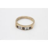 9ct gold vintage sapphire & diamond five stone gypsy setting ring - Millennium Hallmark (2.8g)Size L