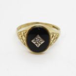 9ct gold signet ring 2.2g size T