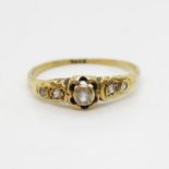 18ct gold ring 2g