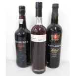 3x Bottles Port - 1x Warres Otima 10 year old, Taylors Select and Cockburns Special Reserve