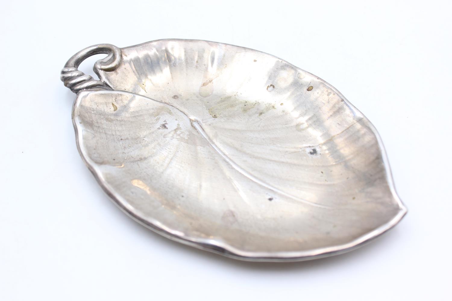 Vintage Stamped .925 STERLING SILVER Peace Lily Pin / Trinket Dish (78g)