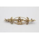 15ct gold antique seed pearl foliate brooch (2.7g)