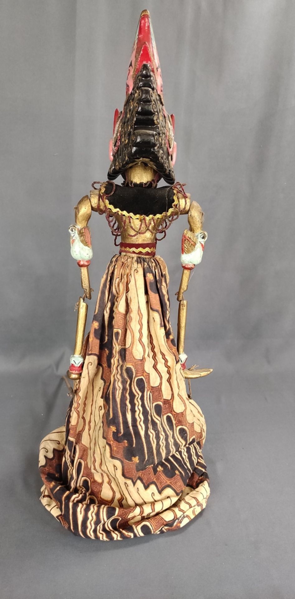 Wayang-Golek doll, Indonesian stick doll, head, torso and arms carved, clothes elaborately embroide - Image 3 of 3