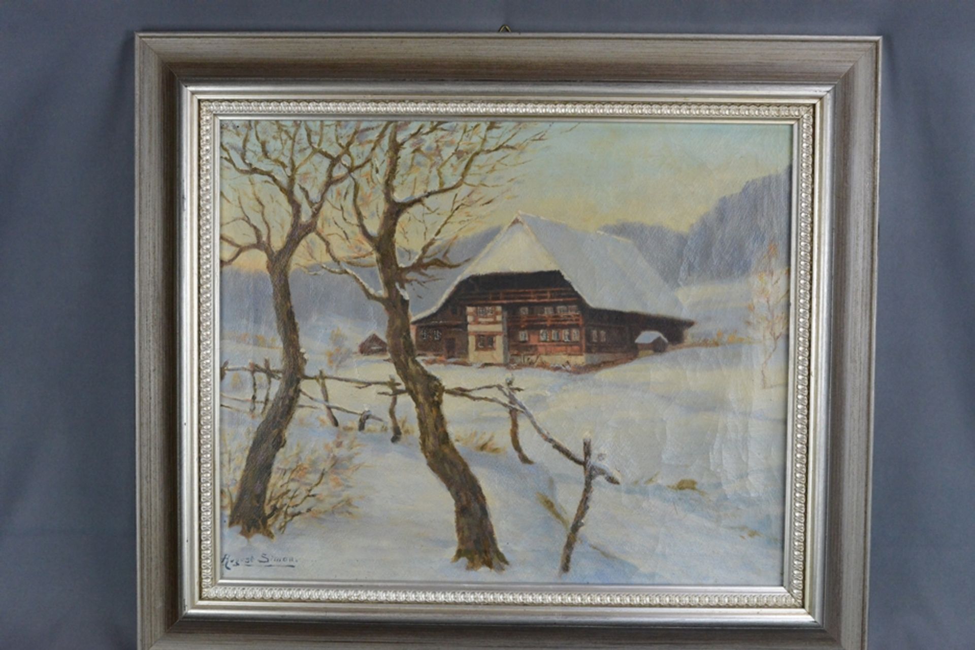Simon, August (20. Jahrhundert) "Schwarzwaldhaus" im Schnee, Öl auf Leinwand, links unten signiert, - Bild 3 aus 5