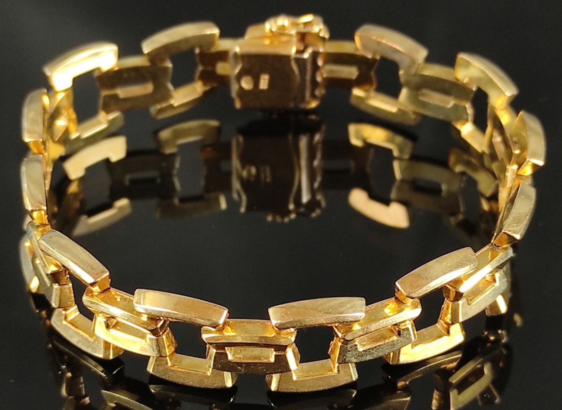 Armband, flexibel durchbrochen gearbeitete Glieder, 585/14K Gelbgold, Schmuckschließe mit zwei Sich - Bild 2 aus 4