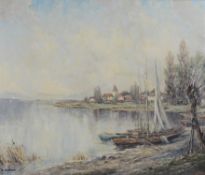 Bodenseemaler (20. Jahrhundert), "Bodenseeblick", wohl Reichenau, Ufer mit Booten, im Hintergrund B