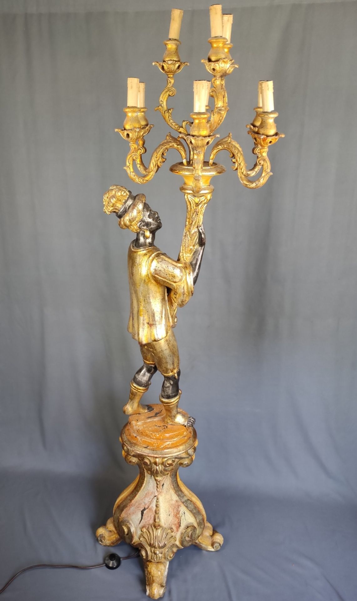 Venetian blackamoor figure candelabra lamp, baroqueising forms, upright standing figure with 9-bran - Image 2 of 3