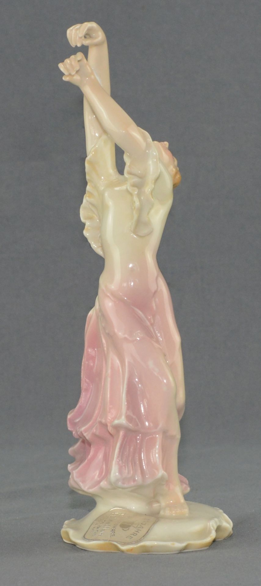 Dancer, in dramatic pose, on curved base, finely polychrome painted, Ens, 20th century, height 21cm - Image 4 of 8
